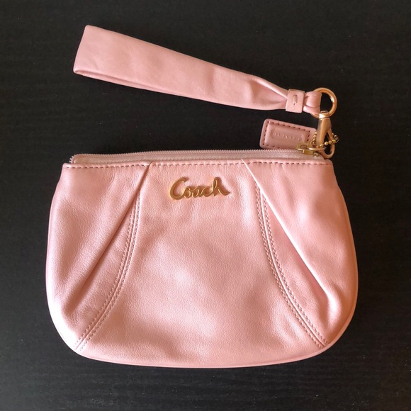 Coach wristlet - Picture 5 of 5